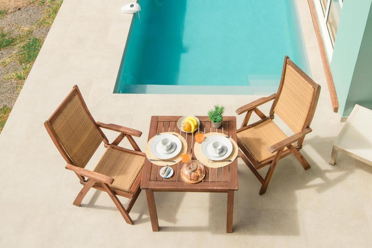 Suites Anagani Le Francois Luaran gambar